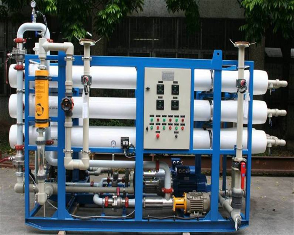700m3 per day Seawater Desalination Plant to supply drinking water